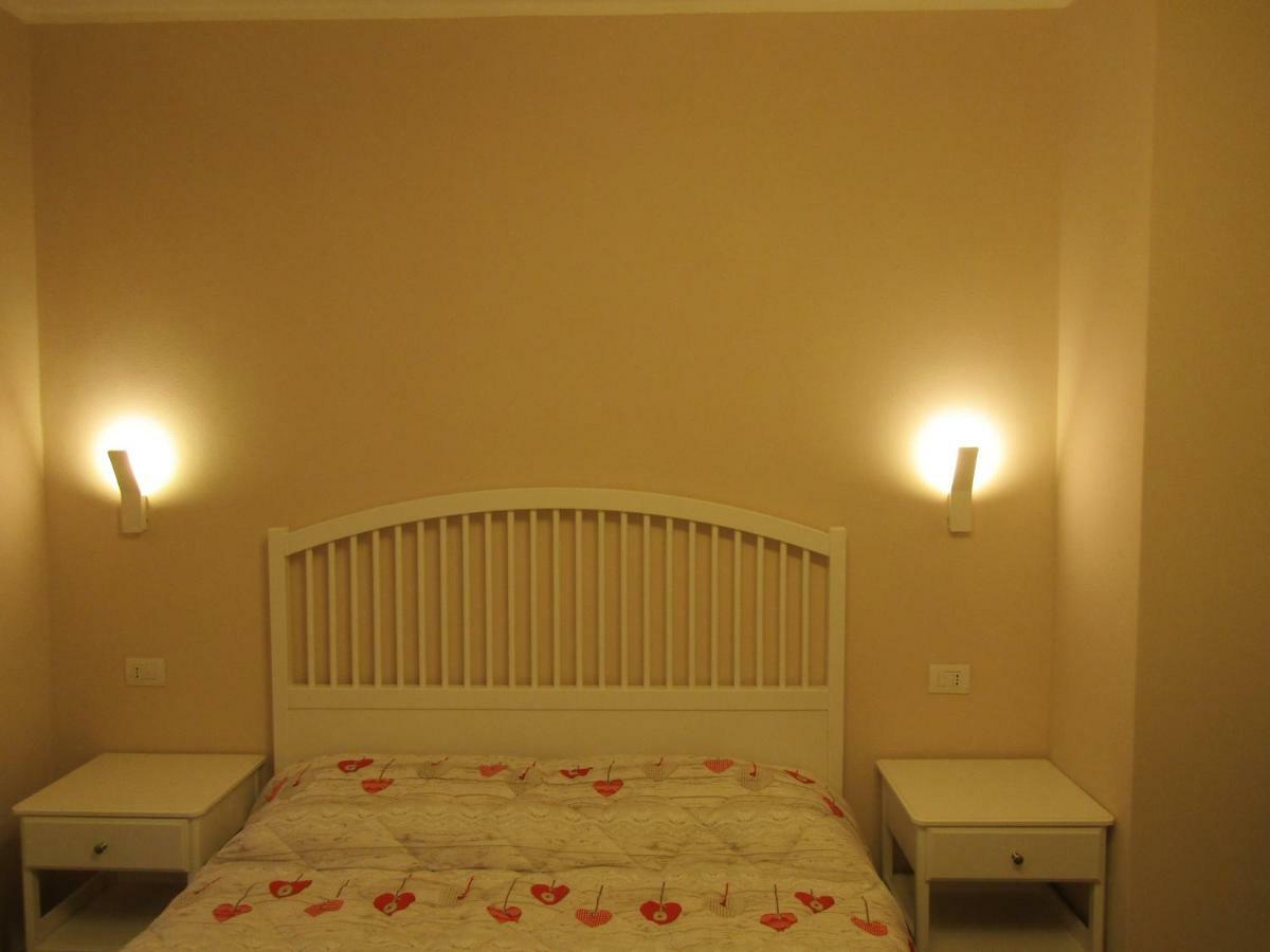 Hotel Tourist Point La Spezia Esterno foto